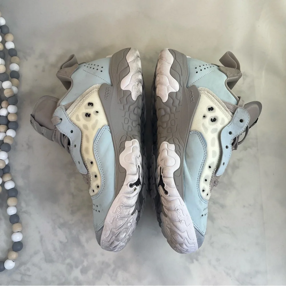 Nike Jordan Delta 2 white/gray/blue womens 8.5 Sneakers